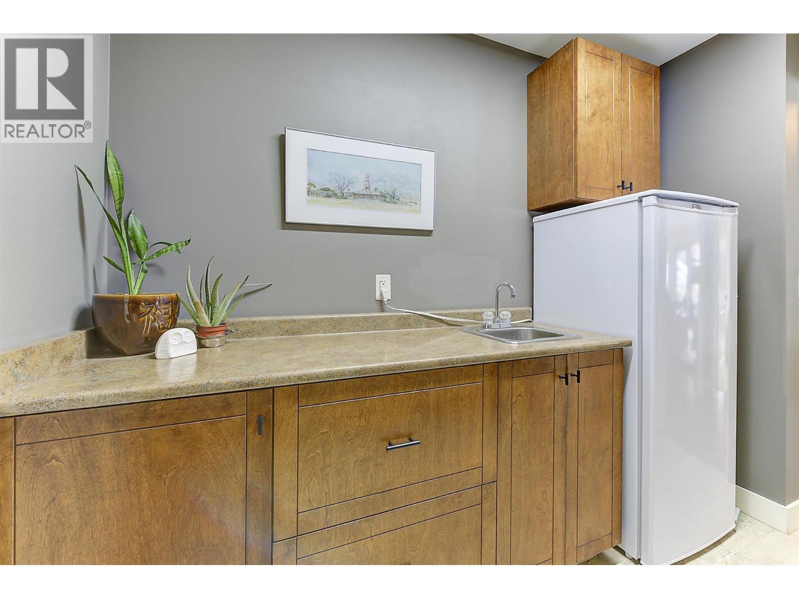 12931 East Ridge Drive, Lake Country, BC - Indoor