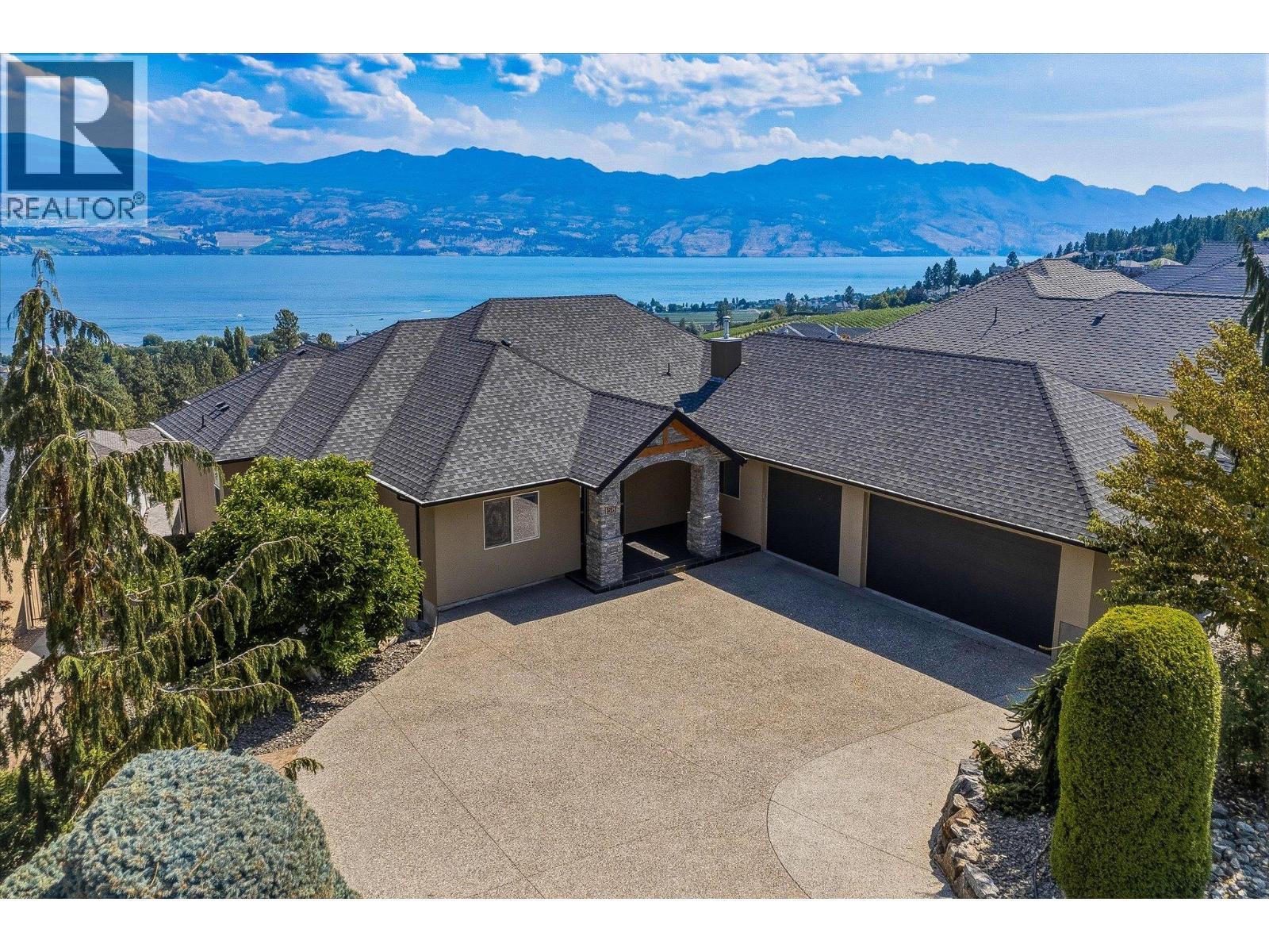 1581 Gregory Road, West Kelowna, BC - Outdoor With Body Of Water