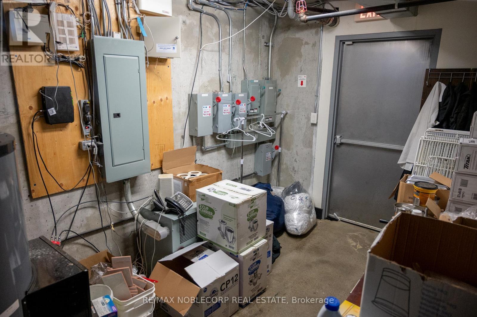 1205 Queen Street W, Toronto, ON