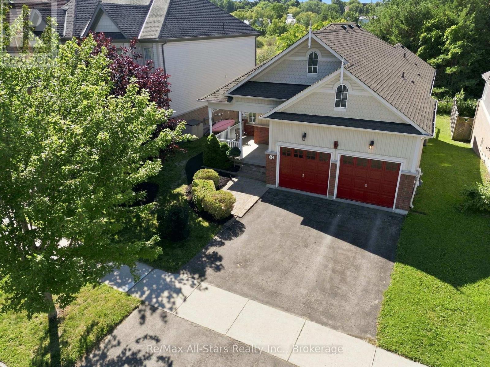 90 Roseborough Drive, Scugog (Port Perry), ON - Outdoor