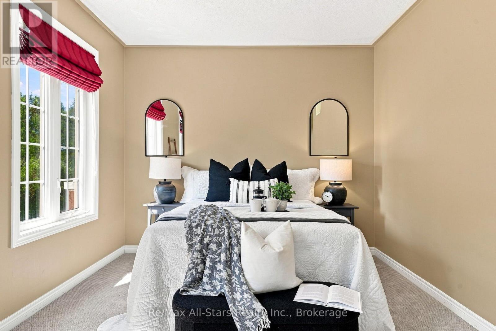 90 Roseborough Drive, Scugog (Port Perry), ON - Indoor Photo Showing Bedroom