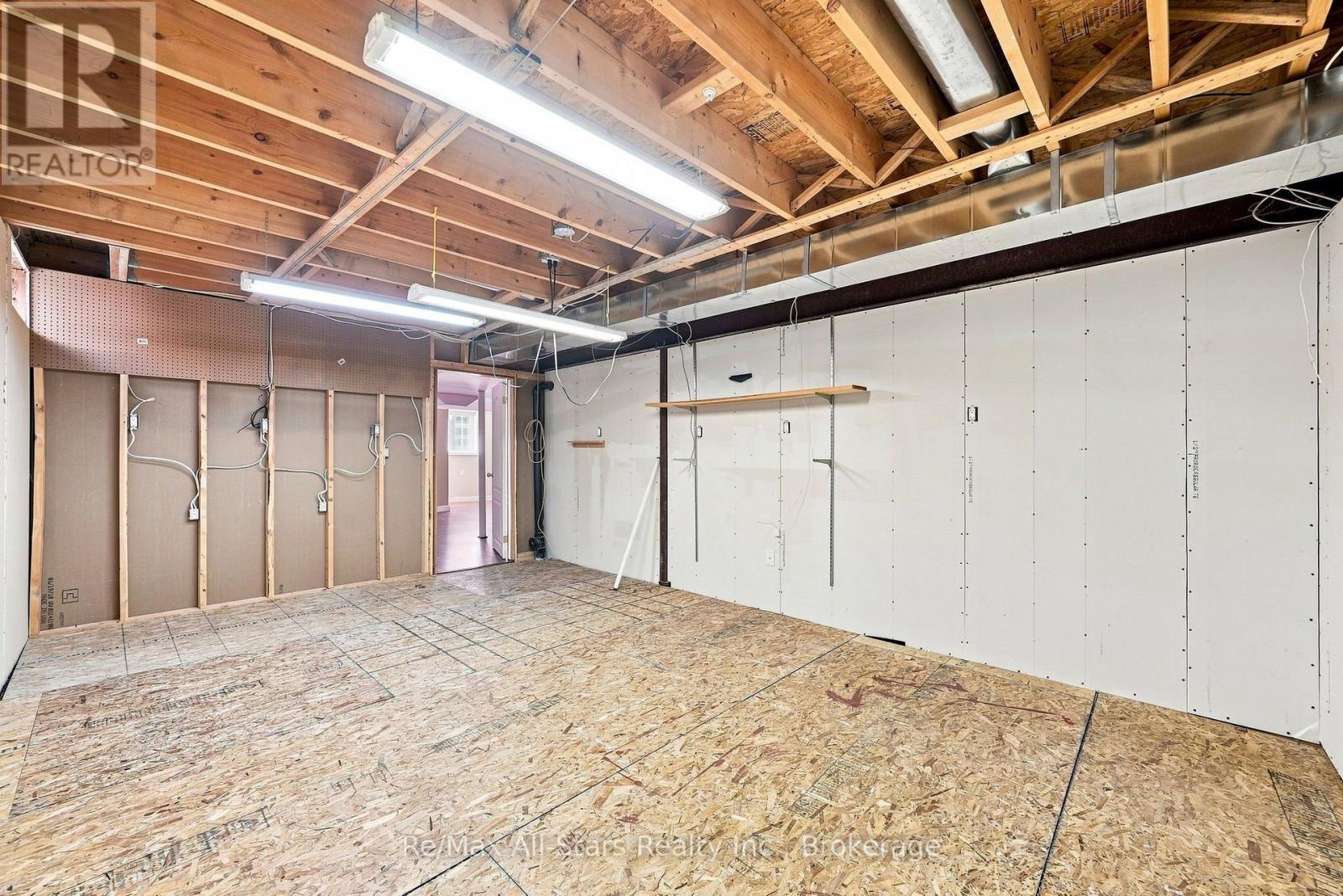 90 Roseborough Drive, Scugog (Port Perry), ON - Indoor Photo Showing Basement