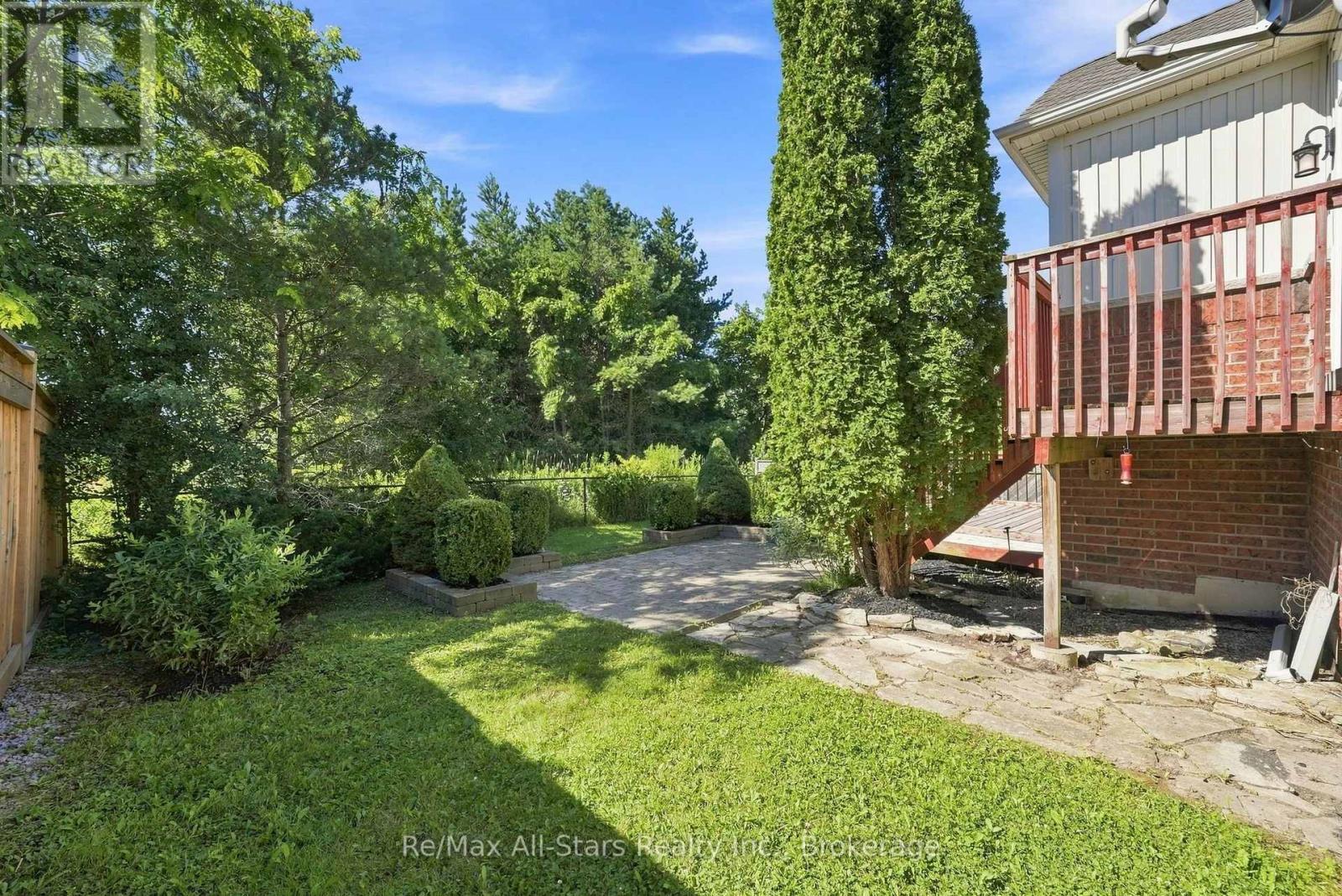 90 Roseborough Drive, Scugog (Port Perry), ON - Outdoor