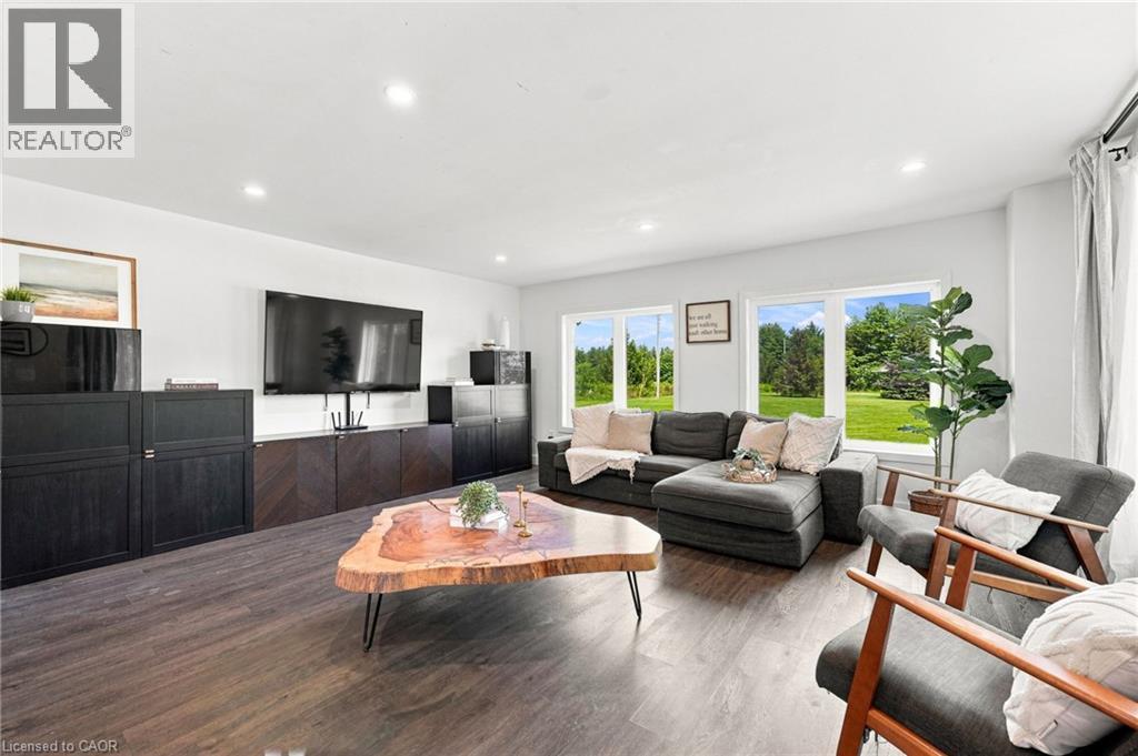 62 Thompson Road, Brantford, ON