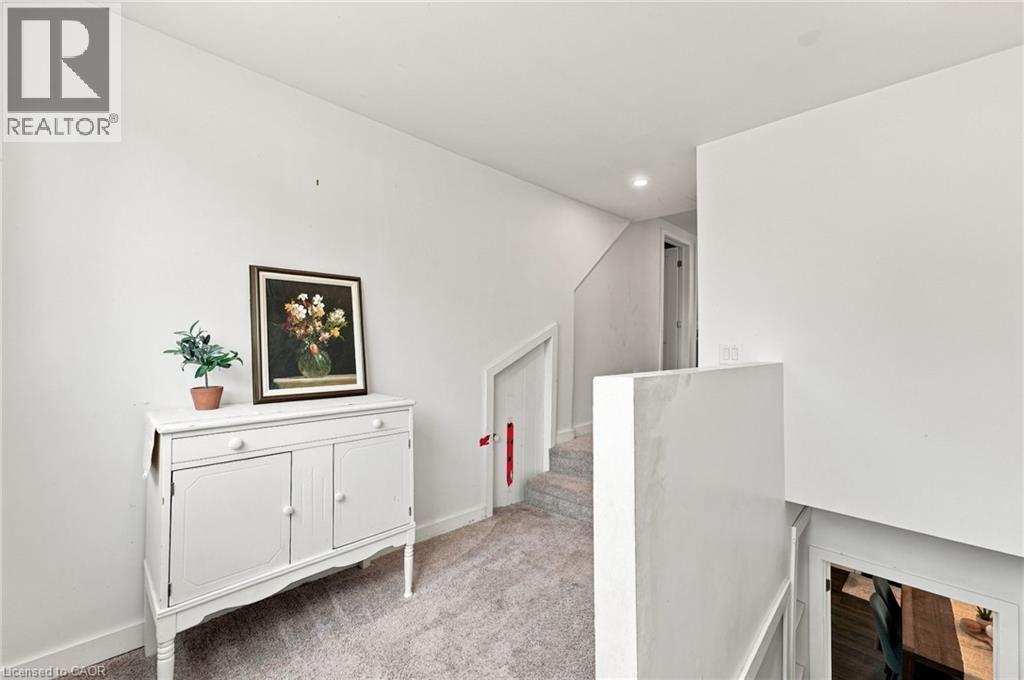 62 Thompson Road, Brantford, ON
