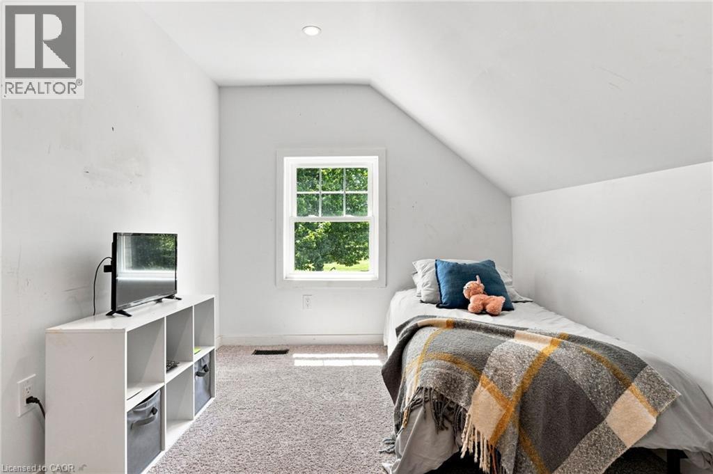 62 Thompson Road, Brantford, ON