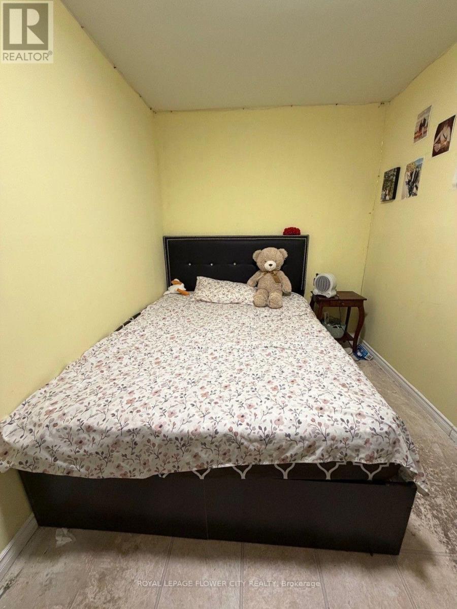 7 Hearst Street, Sault Ste Marie, ON - Indoor Photo Showing Bedroom