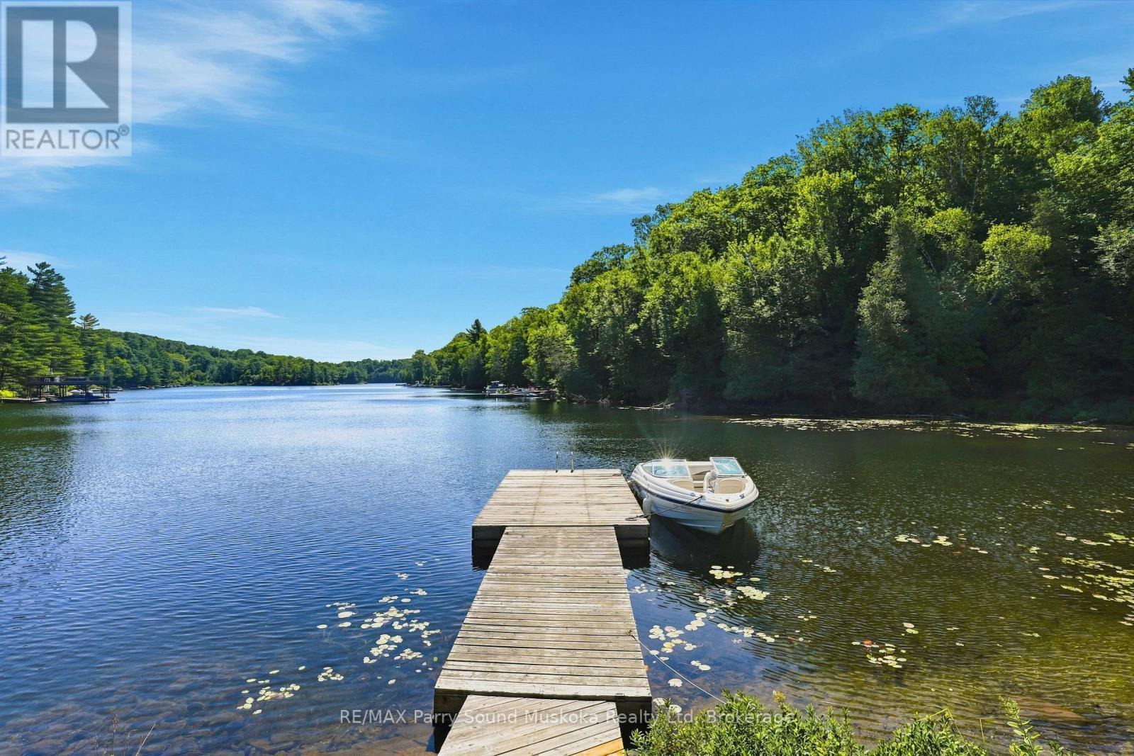 889 185 Wa Horseshoe Lake, Seguin, ON - Outdoor With Body Of Water With View