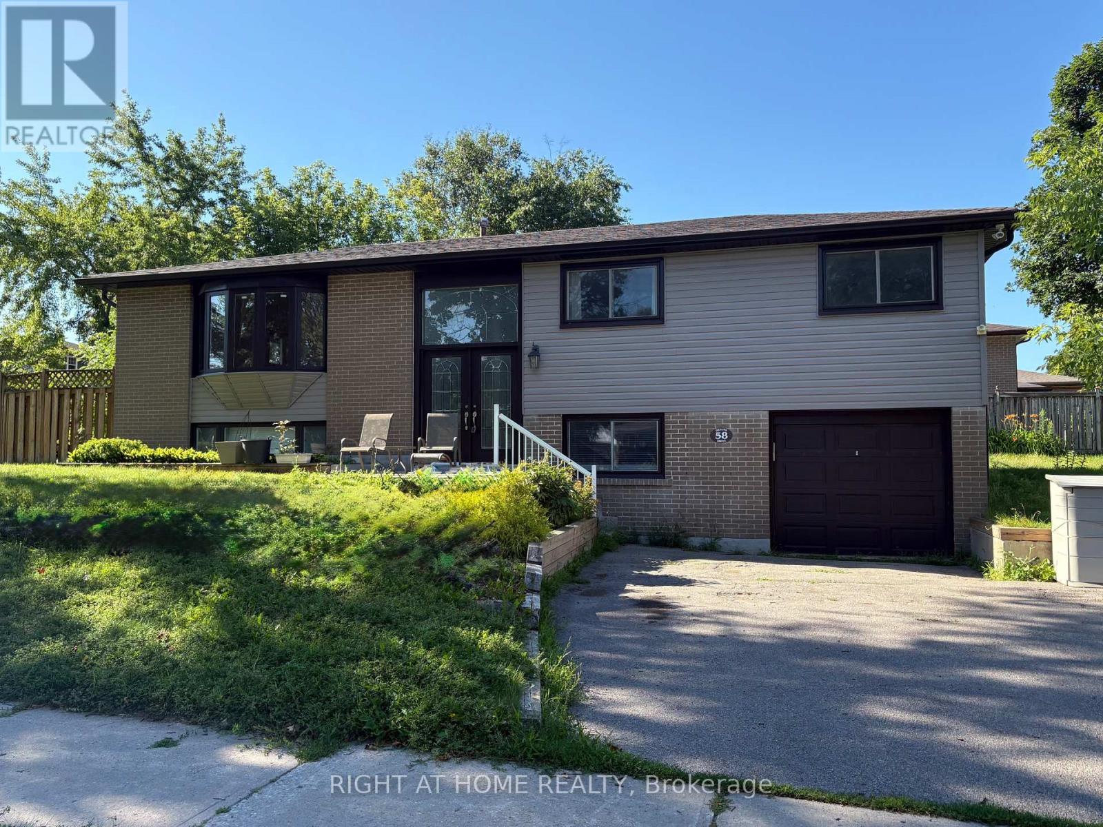 Upper Level - 58 Devins Drive, Aurora, ON - Outdoor