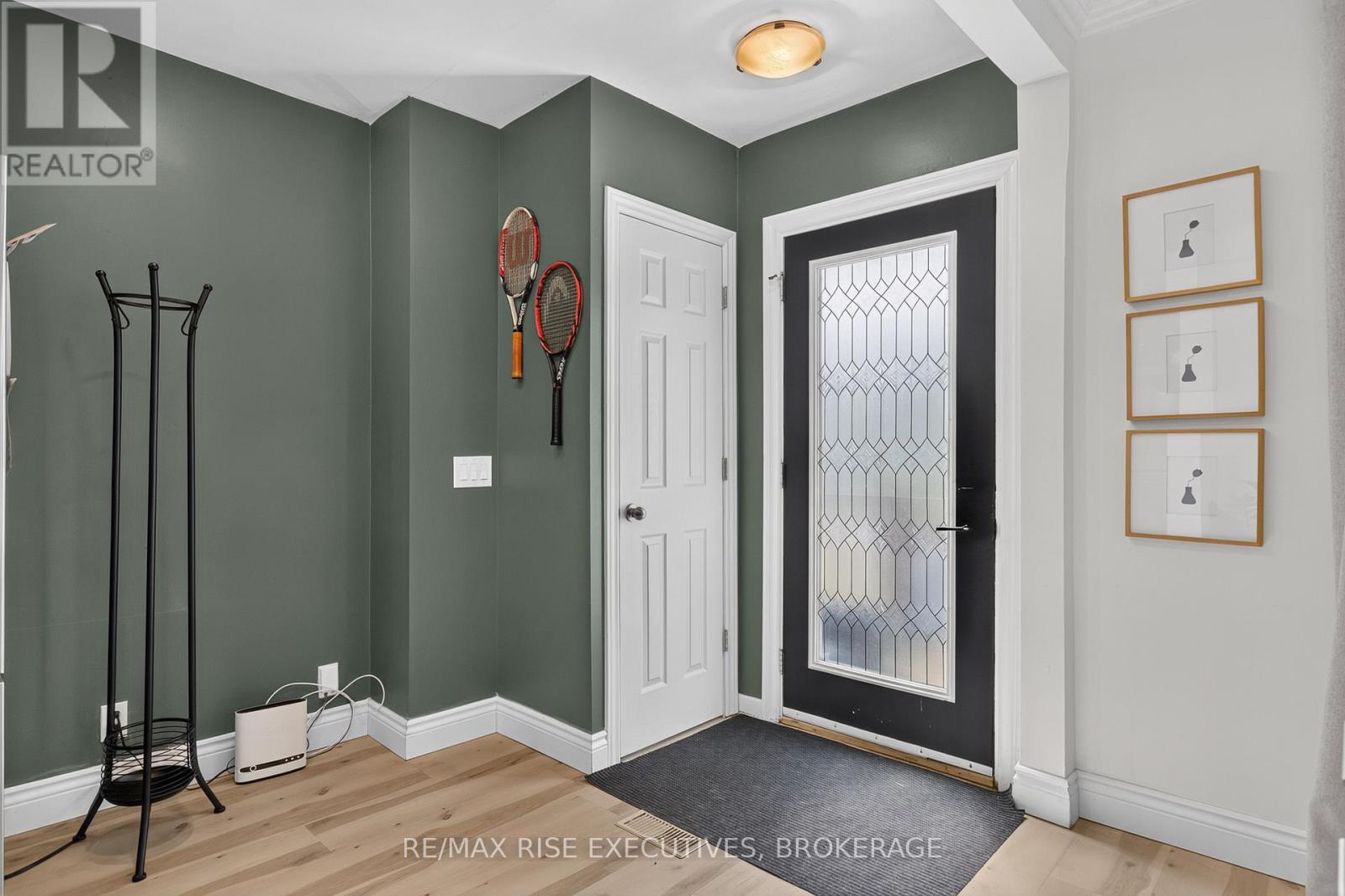 807 Brock Street, Kingston (Central City East), ON - Indoor Photo Showing Other Room