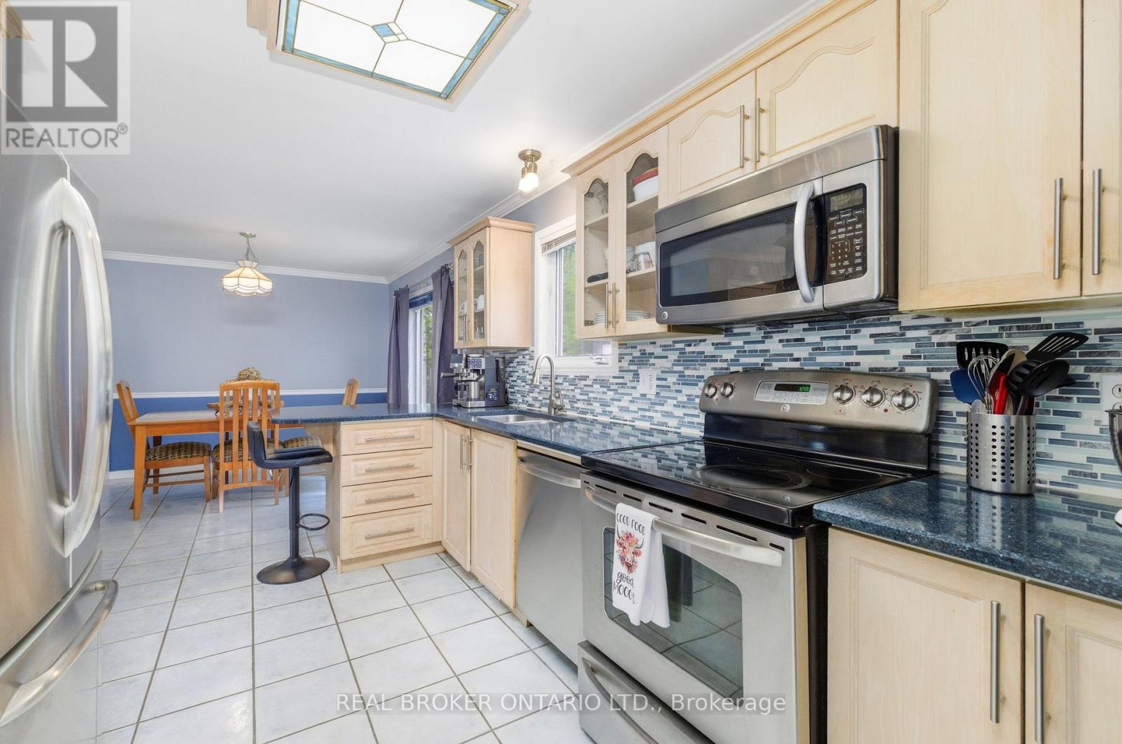 14114 Highway 7 Highway, Drummond/North Elmsley, ON - Indoor Photo Showing Kitchen With Upgraded Kitchen