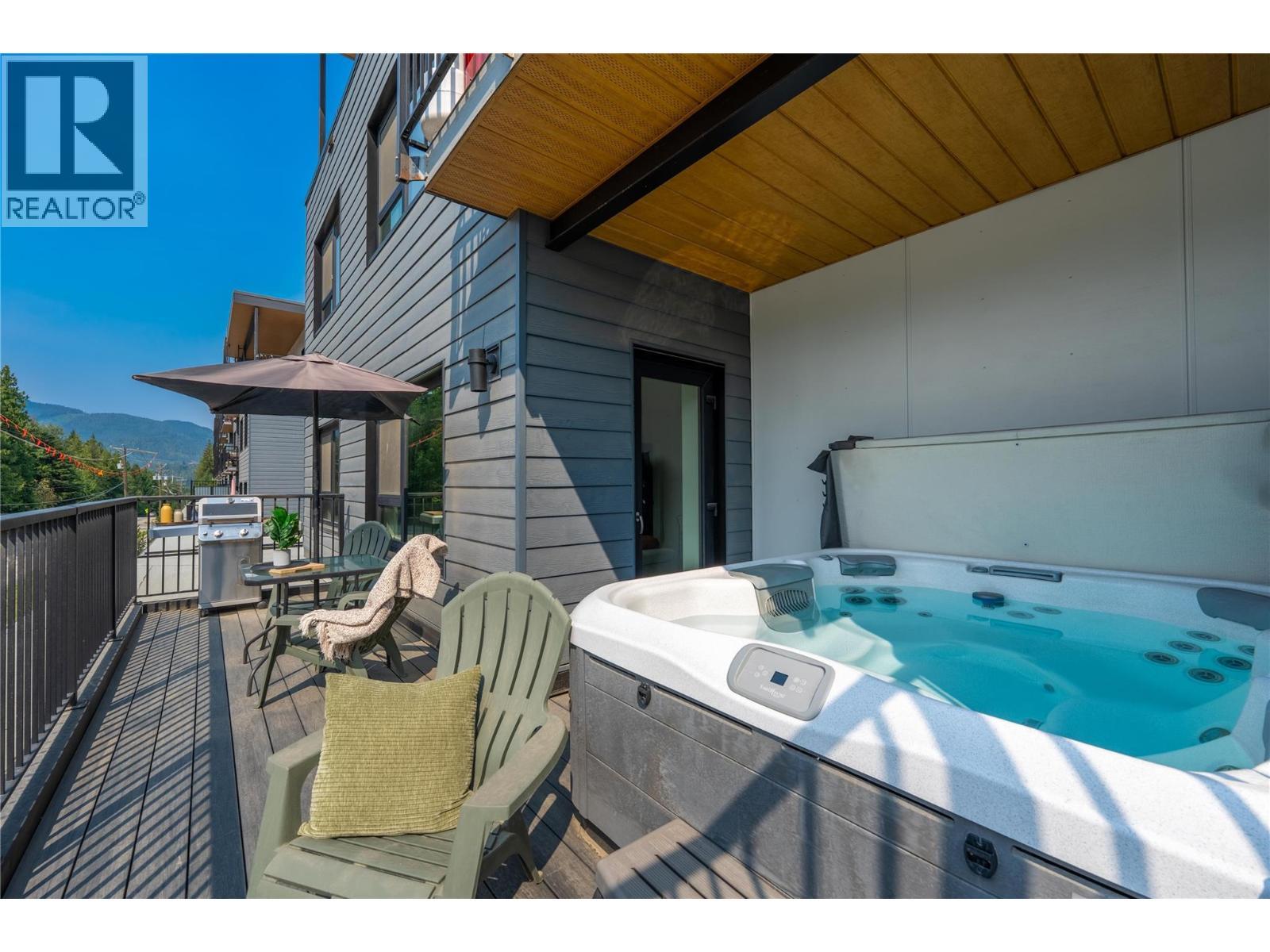 1701 Coursier Avenue Unit# 2213, Revelstoke, BC - Outdoor With Deck Patio Veranda With Exterior
