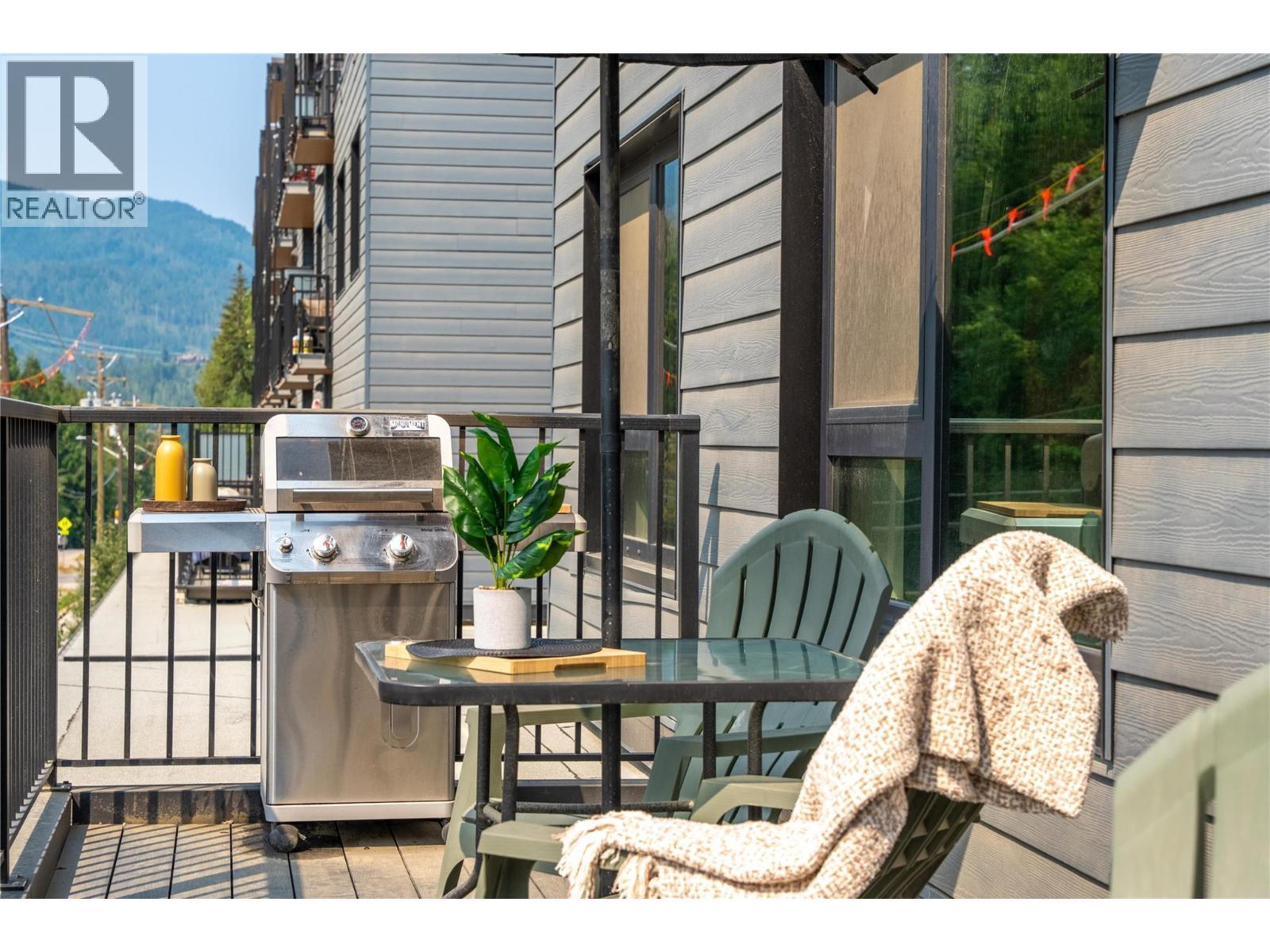 1701 Coursier Avenue Unit# 2213, Revelstoke, BC - Outdoor With Deck Patio Veranda With Exterior