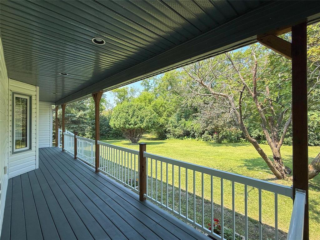 106100 43 (Treesbank) Road N, Brandon, MB - Outdoor With Deck Patio Veranda With Exterior