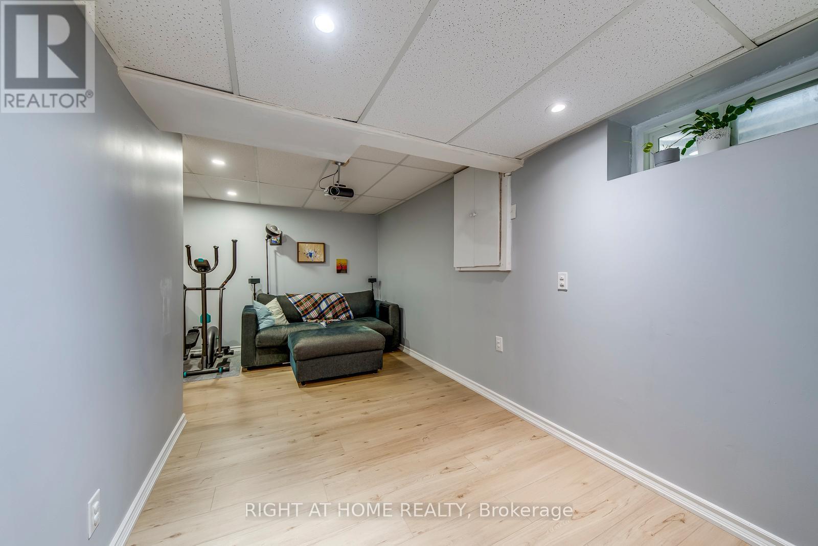 132 Ashton Crescent, Brampton, ON - Indoor Photo Showing Other Room