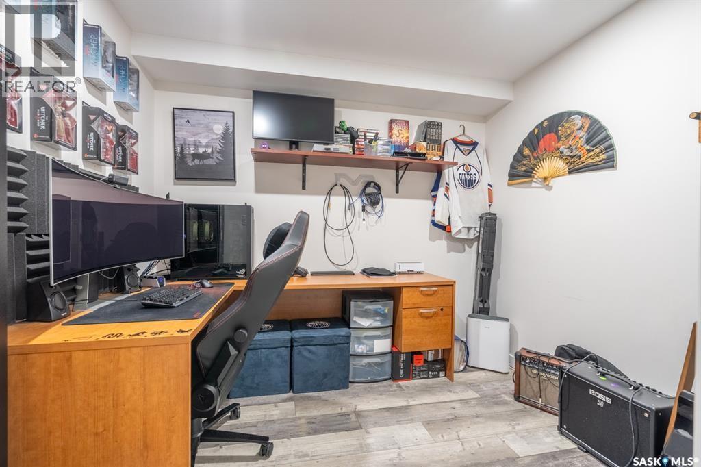 1262 James Crescent, Regina, SK - Indoor Photo Showing Office