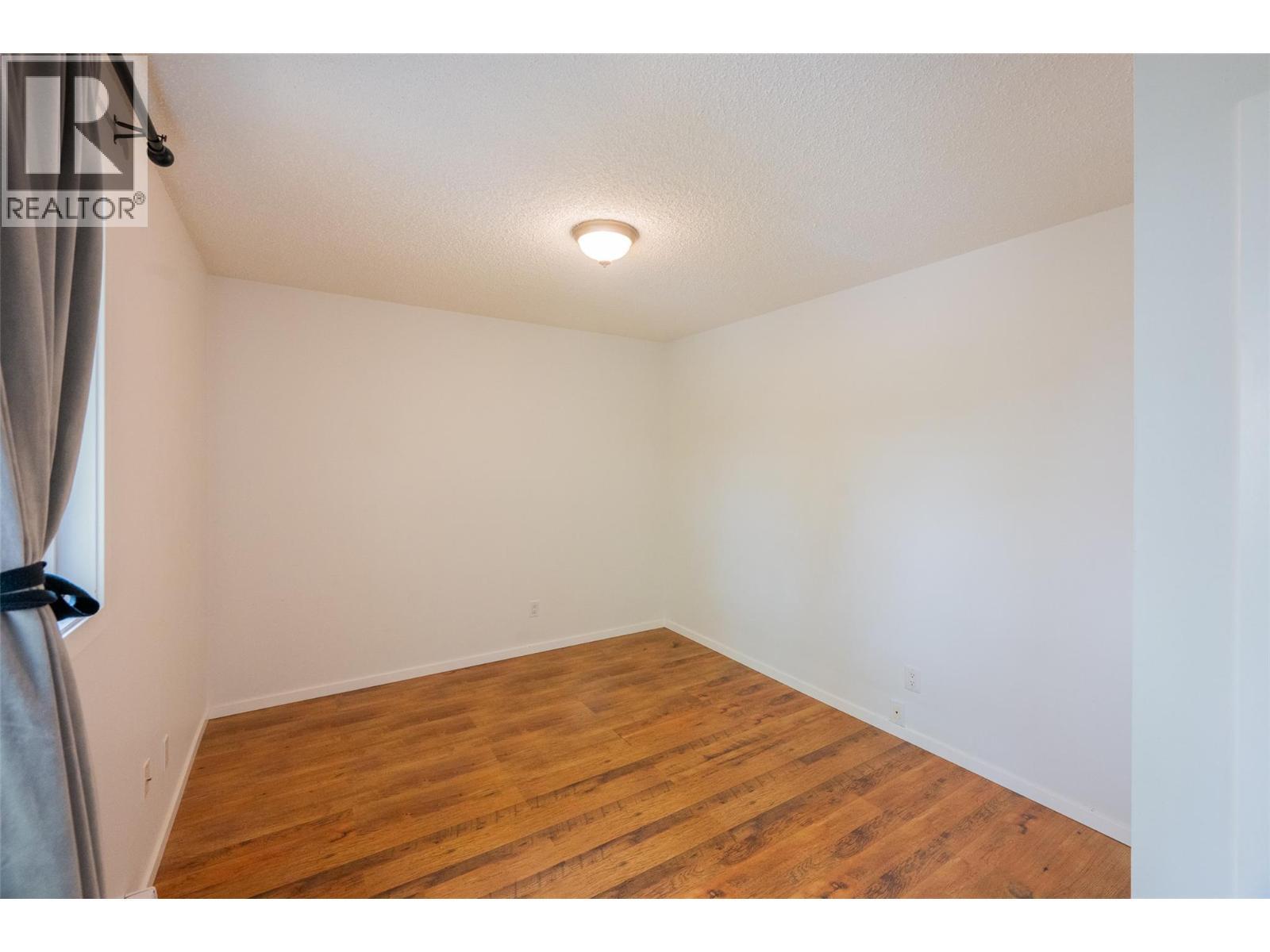 1605 Summit Drive Unit# 17, Kamloops, BC - Indoor Photo Showing Other Room