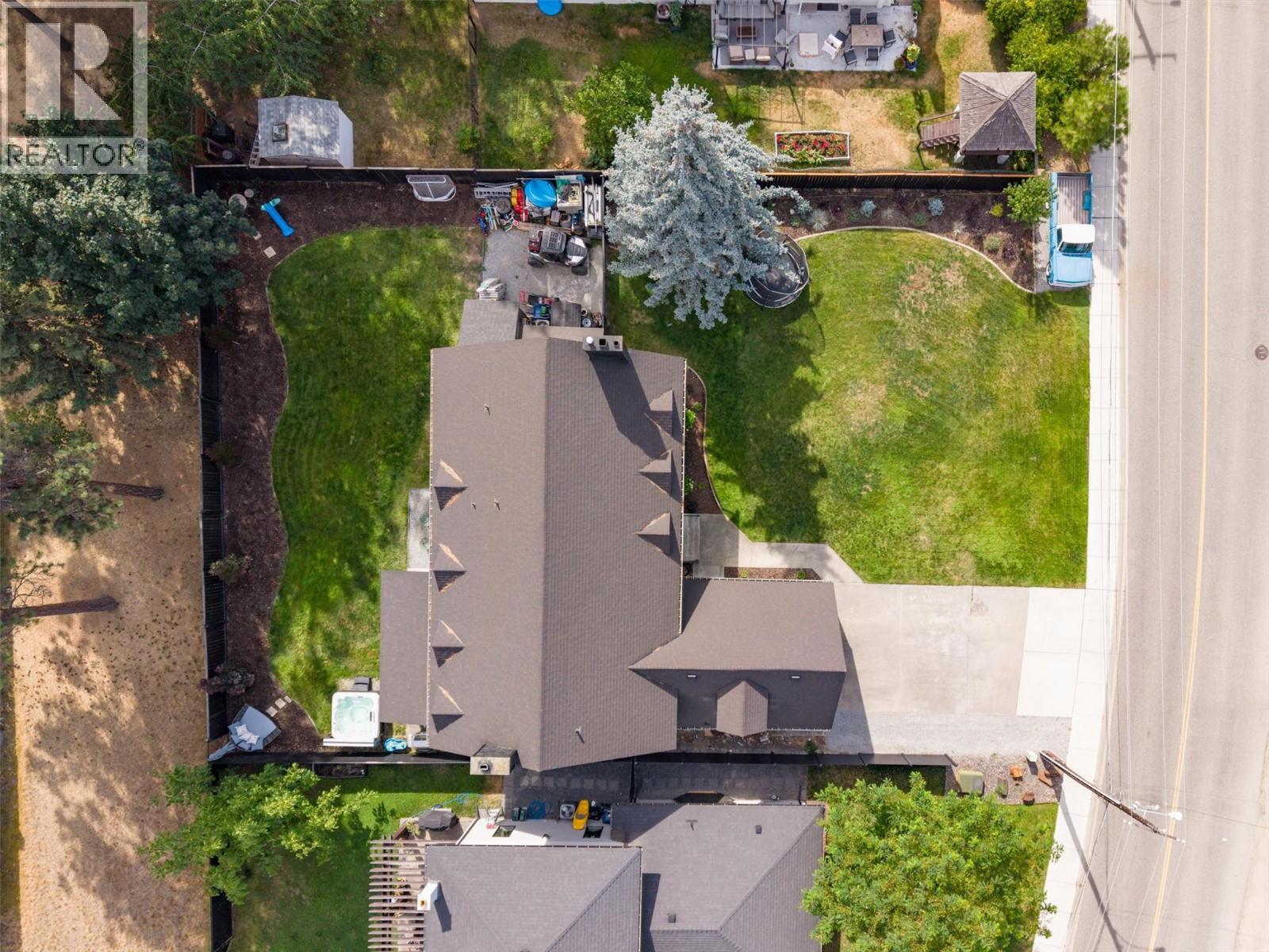 687 Barnaby Road, Kelowna, BC - Outdoor With View