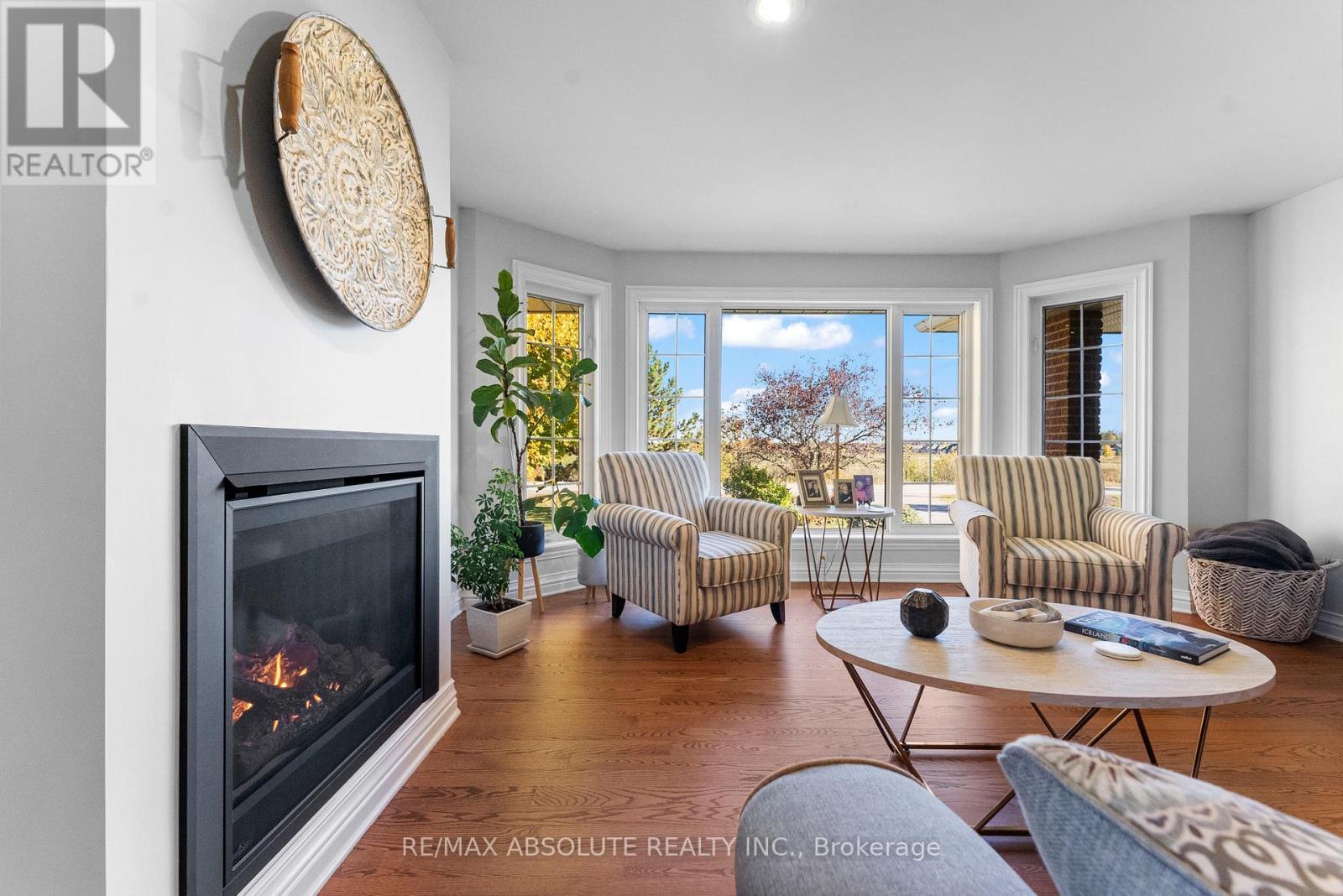 151 Duncan Drive, Mcnab/Braeside, ON - Indoor Photo Showing Living Room With Fireplace