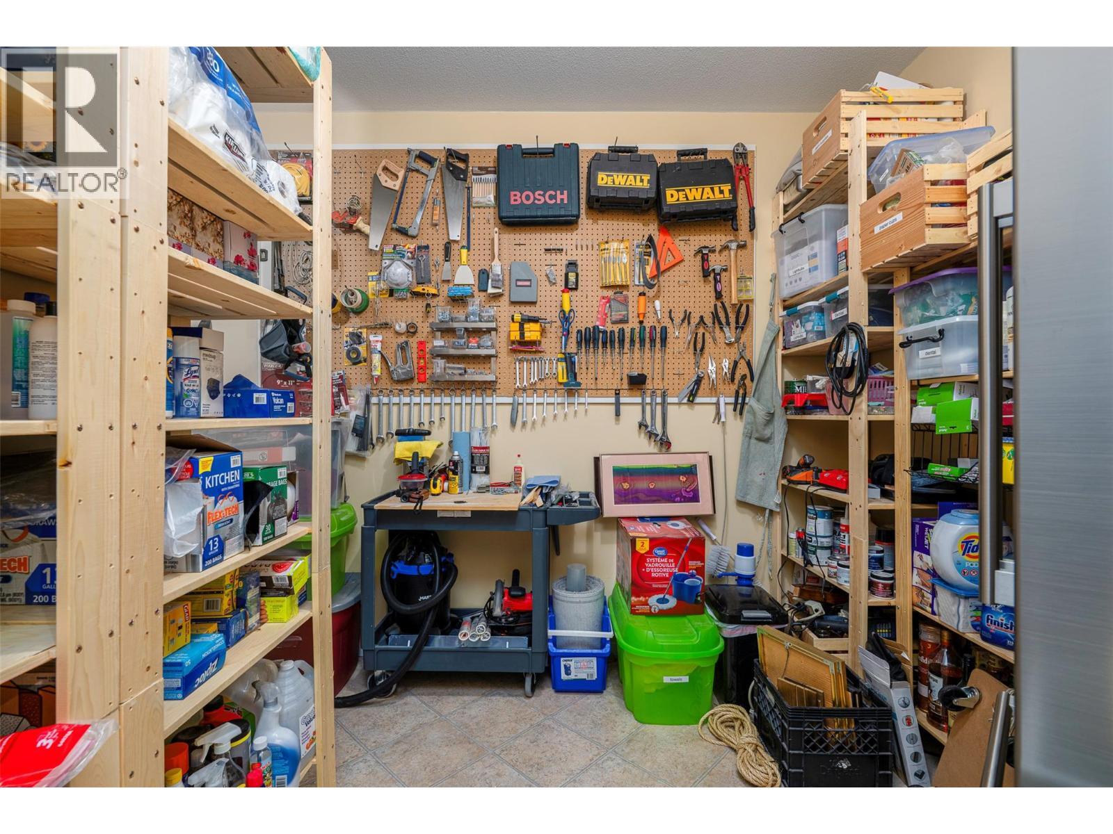 5045 Snowbird Way Unit# 2, Big White, BC - Indoor With Storage