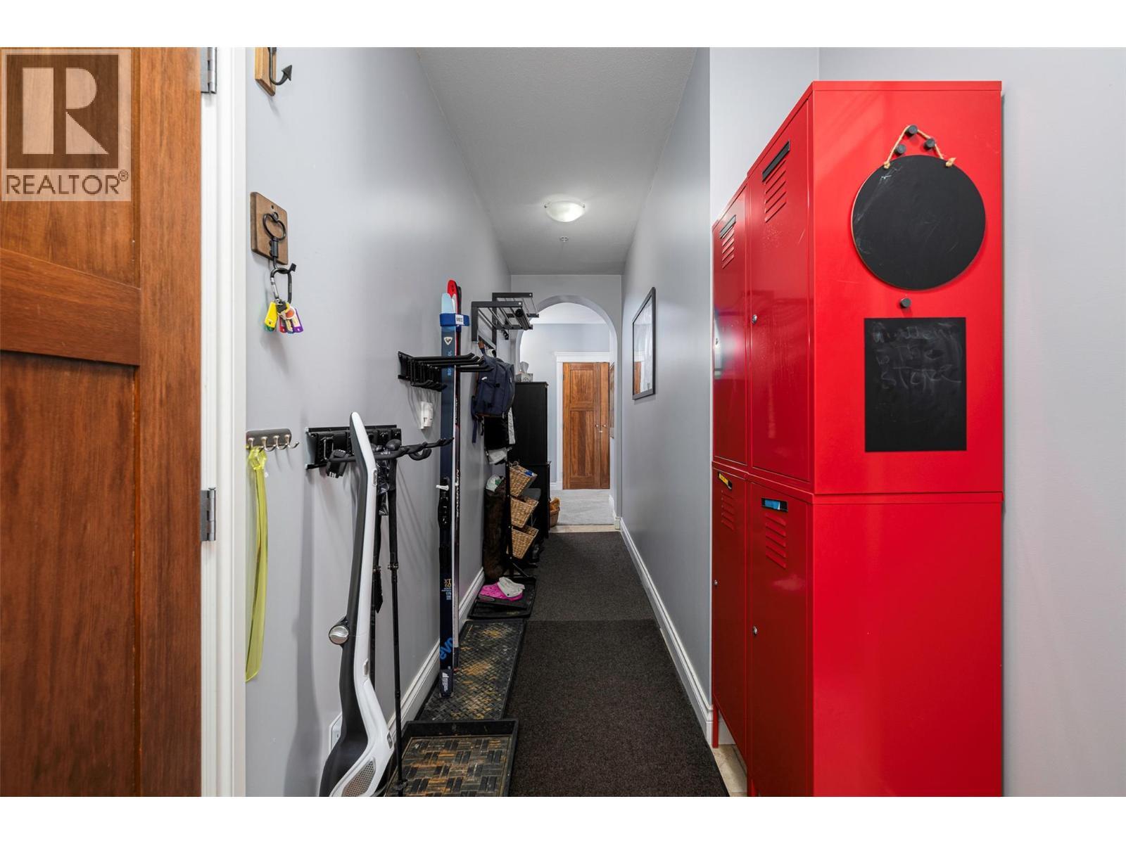 5045 Snowbird Way Unit# 2, Big White, BC - Indoor Photo Showing Gym Room