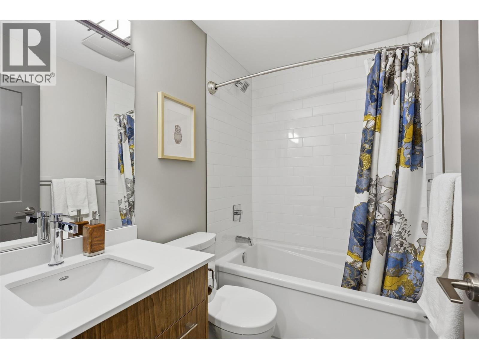 1393 9Th Avenue Unit# 118, Kamloops, BC - Indoor Photo Showing Bathroom