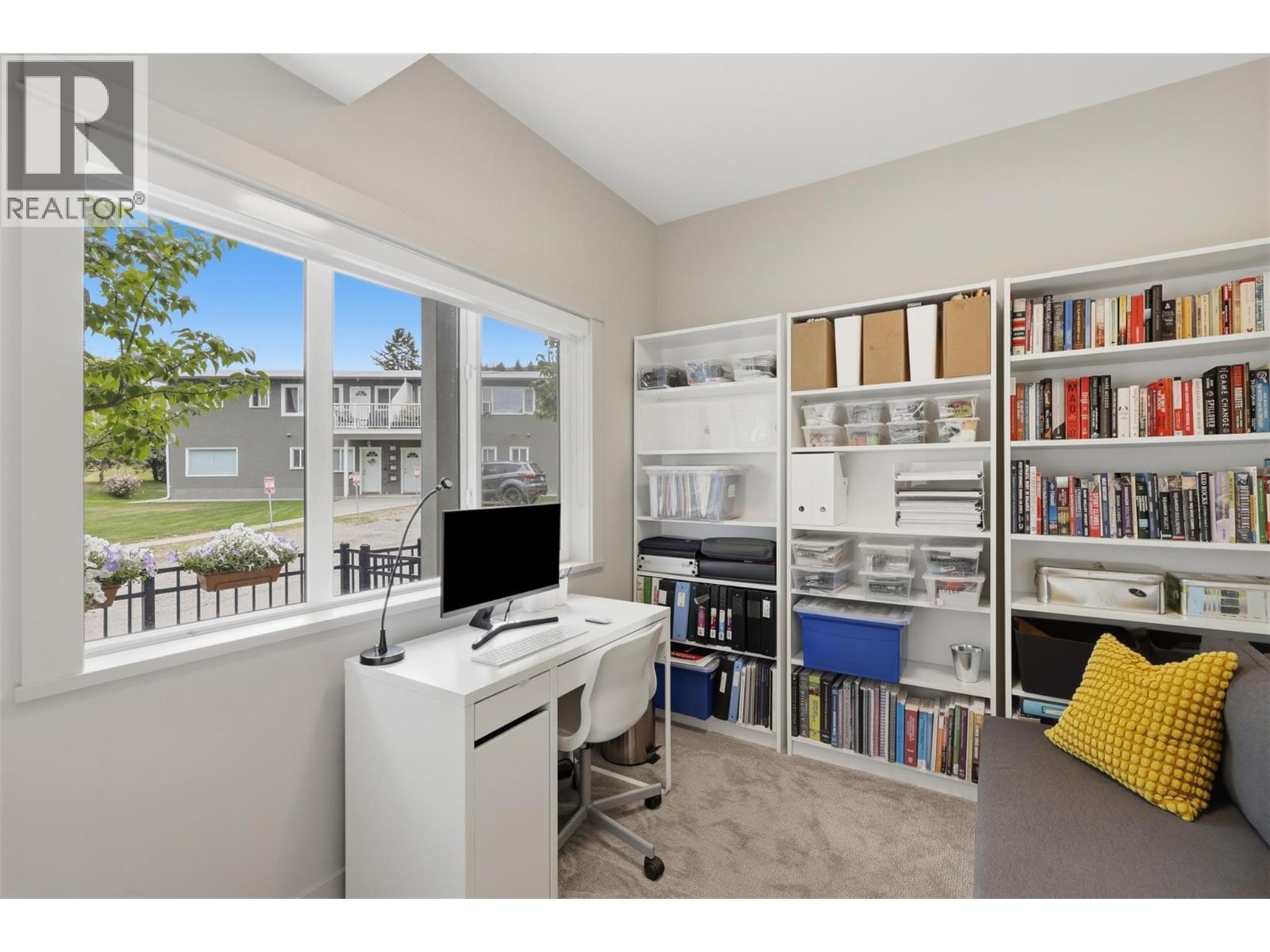 1393 9Th Avenue Unit# 118, Kamloops, BC - Indoor Photo Showing Office