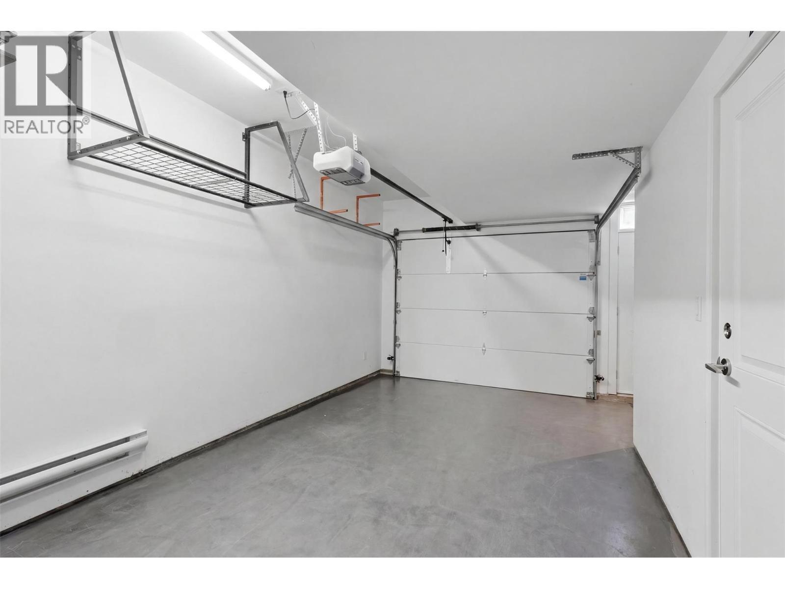 1393 9Th Avenue Unit# 118, Kamloops, BC - Indoor Photo Showing Garage