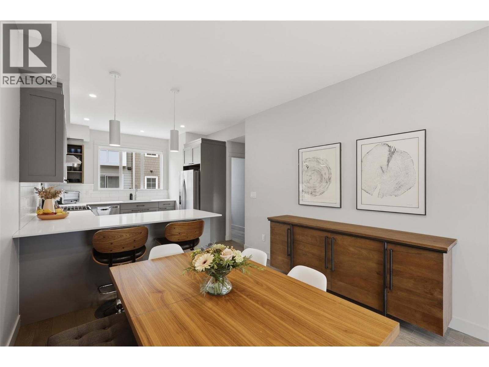 1393 9Th Avenue Unit# 118, Kamloops, BC - Indoor Photo Showing Dining Room