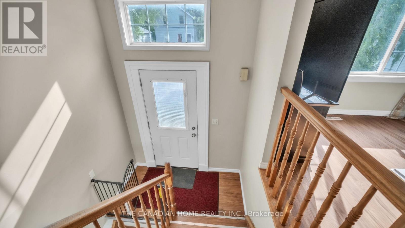 45 Oak Street, Belleville, ON - Indoor Photo Showing Other Room