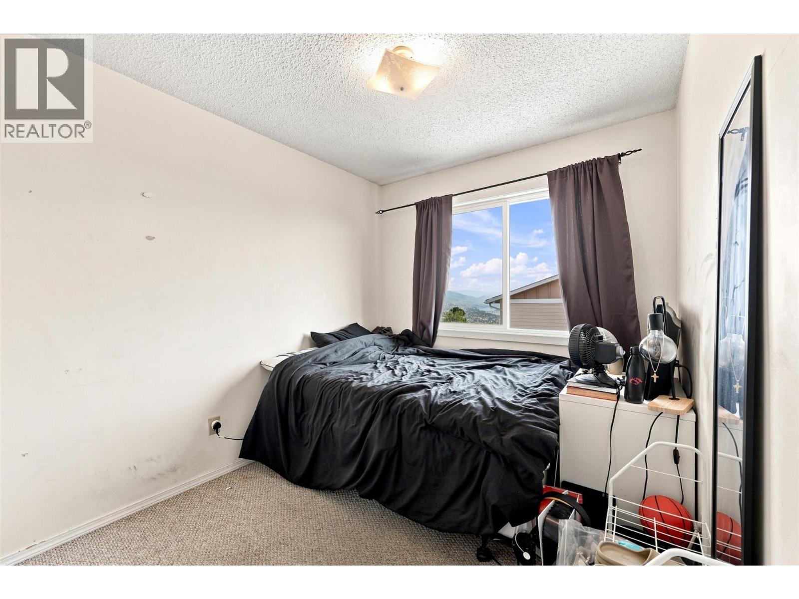 643 Mcbeth Place Unit# 106, Kamloops, BC - Indoor Photo Showing Bedroom