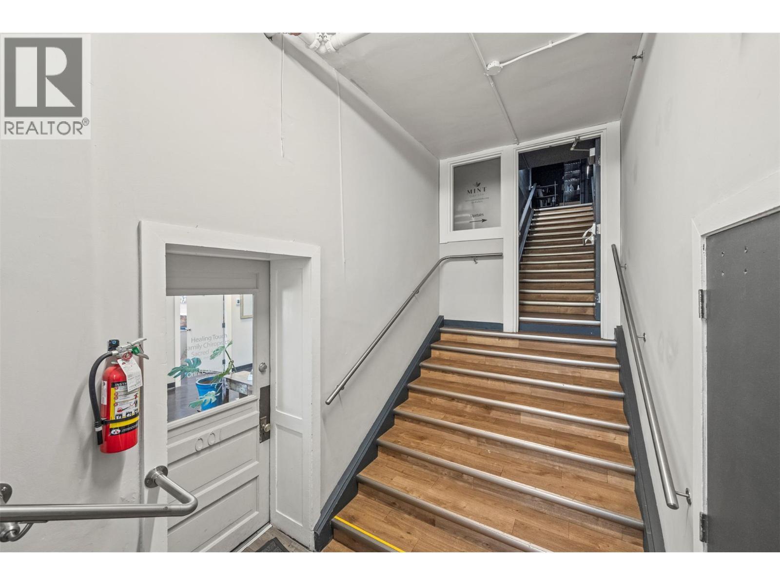 616 Third Street W, Revelstoke, BC