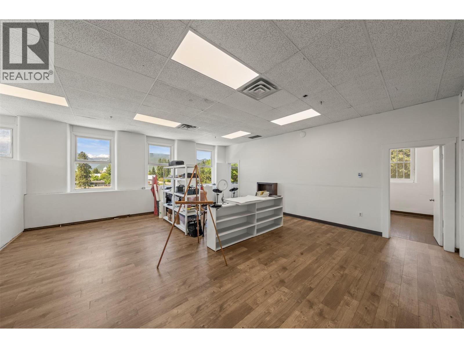 616 Third Street W, Revelstoke, BC
