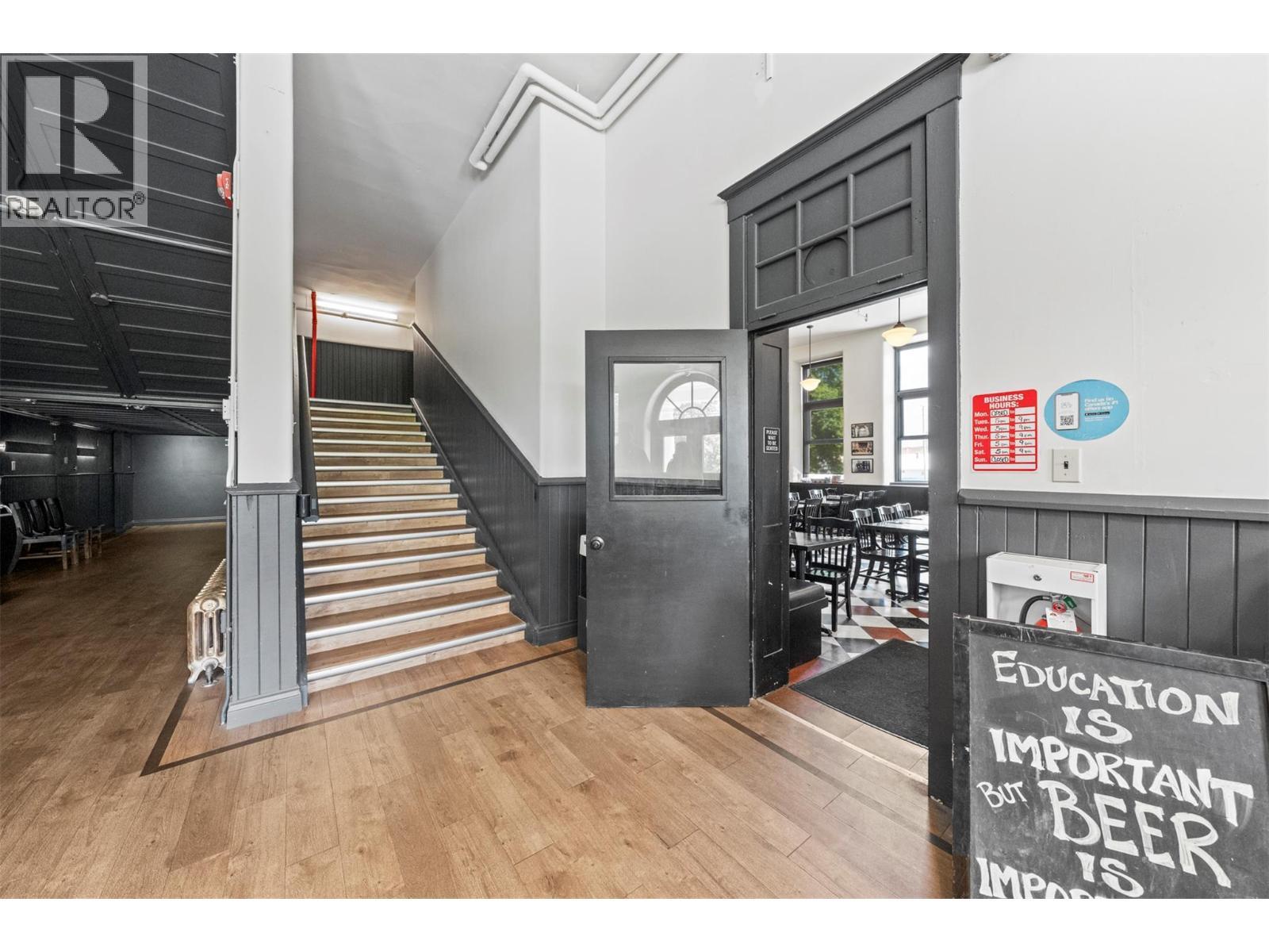 616 Third Street W, Revelstoke, BC