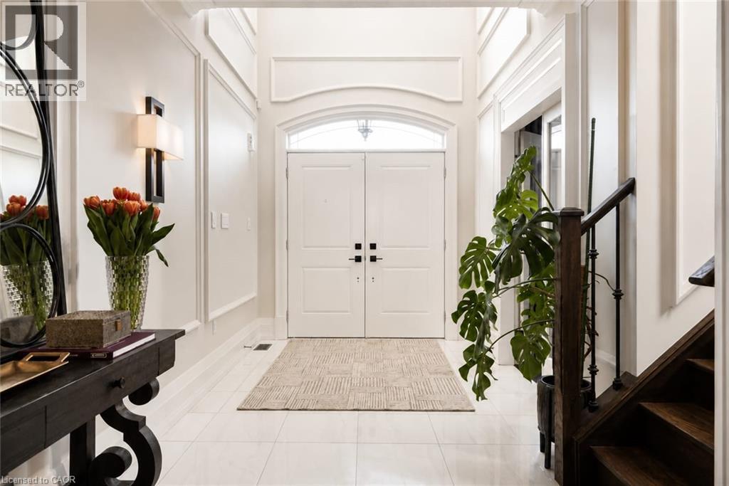 41 Creanona Boulevard, Stoney Creek, ON - Indoor Photo Showing Other Room
