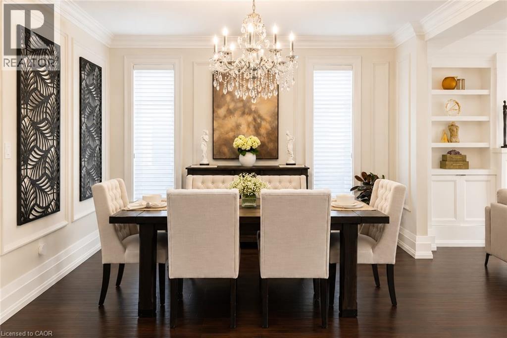 41 Creanona Boulevard, Stoney Creek, ON - Indoor Photo Showing Dining Room