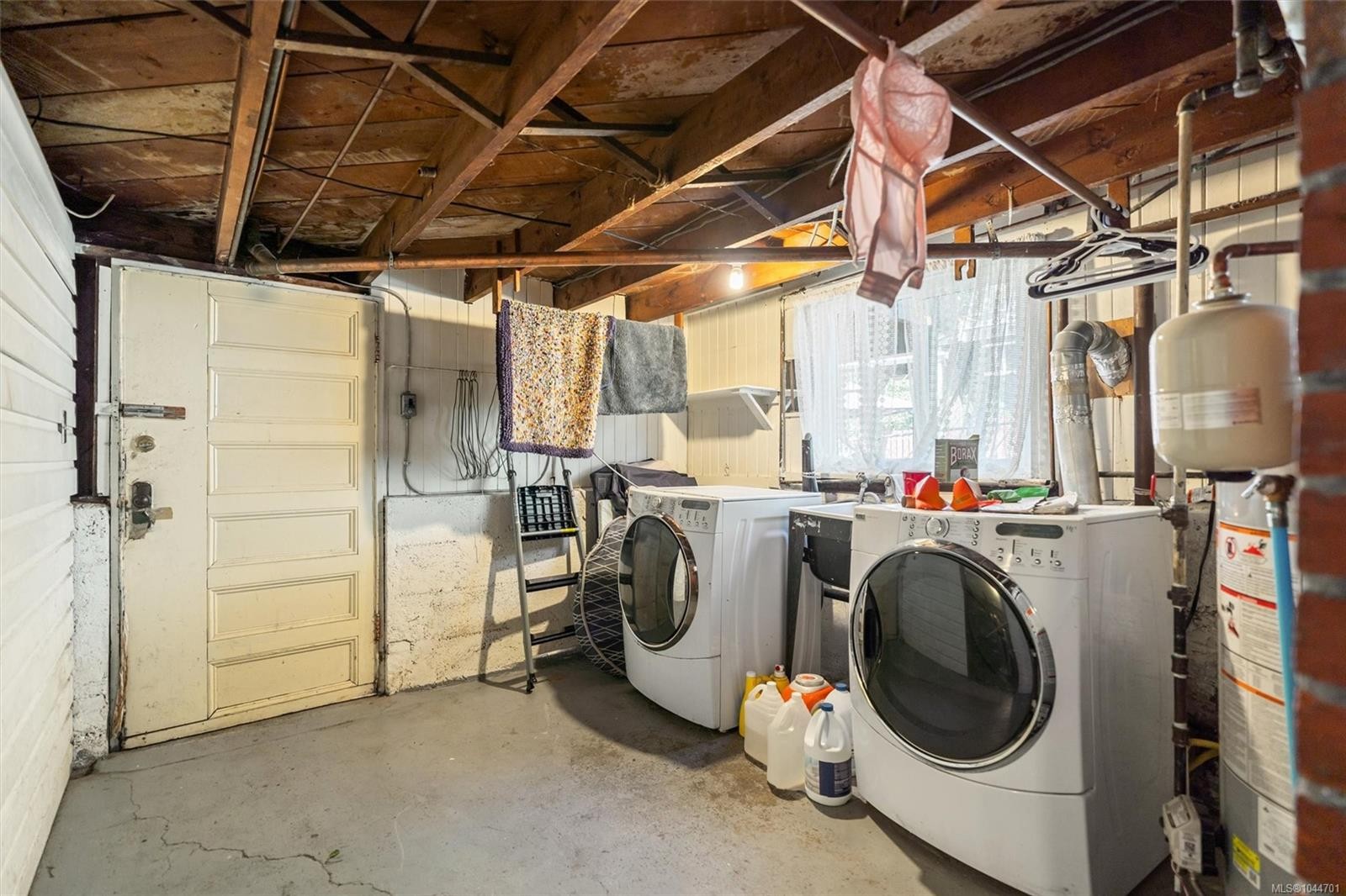 1456 Denman St, Victoria, BC