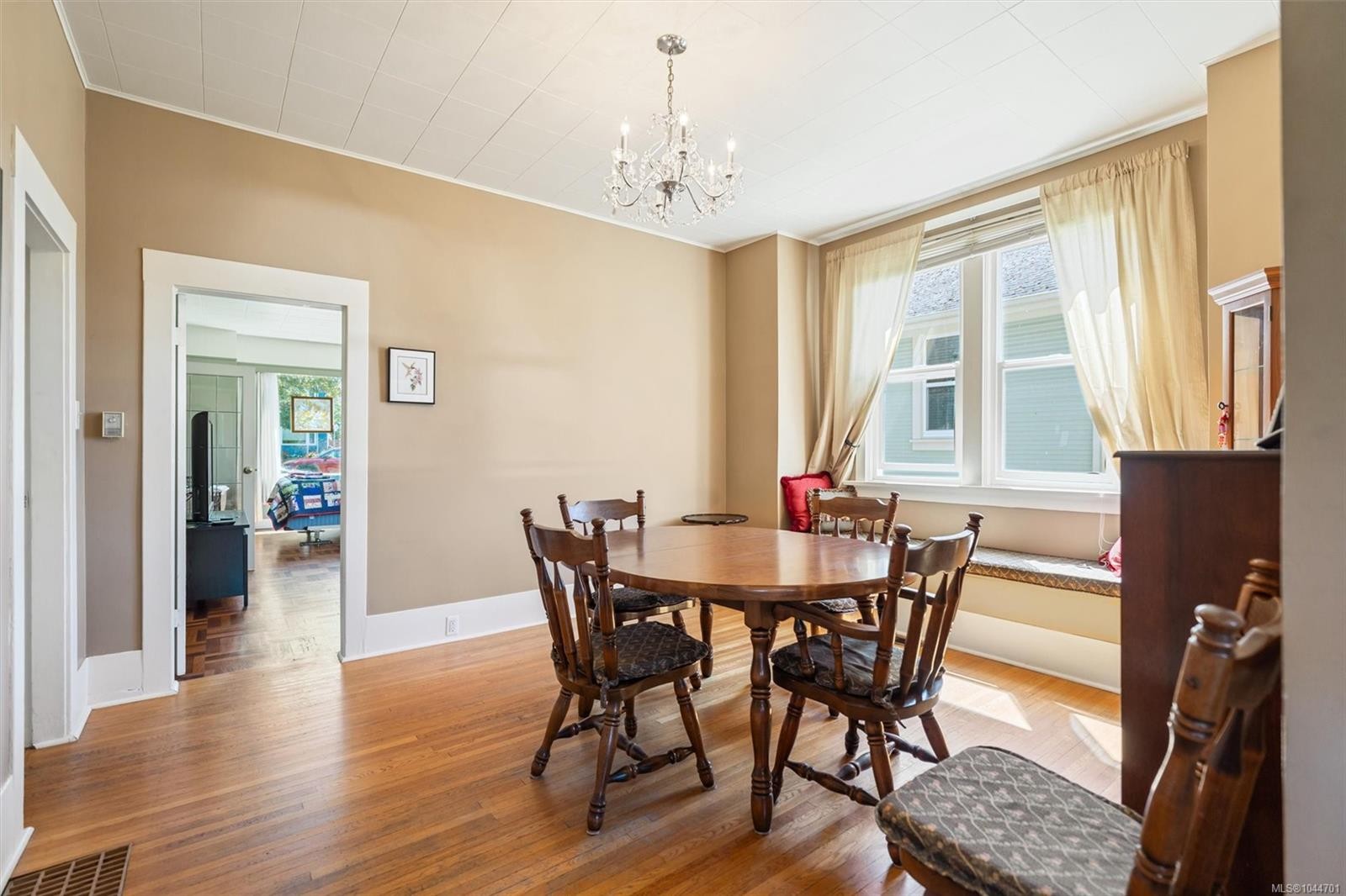 1456 Denman St, Victoria, BC