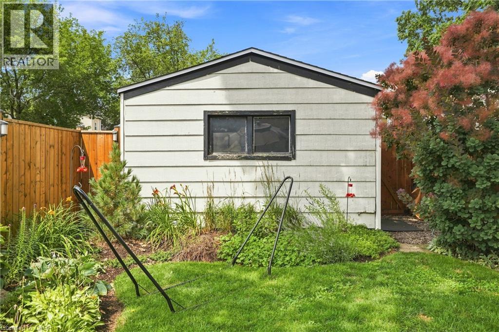 34 East 24Th Street, Hamilton, ON - Outdoor