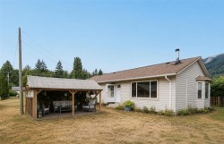 135 Macdonald Rd Lake Cowichan, BC V0R 2G0