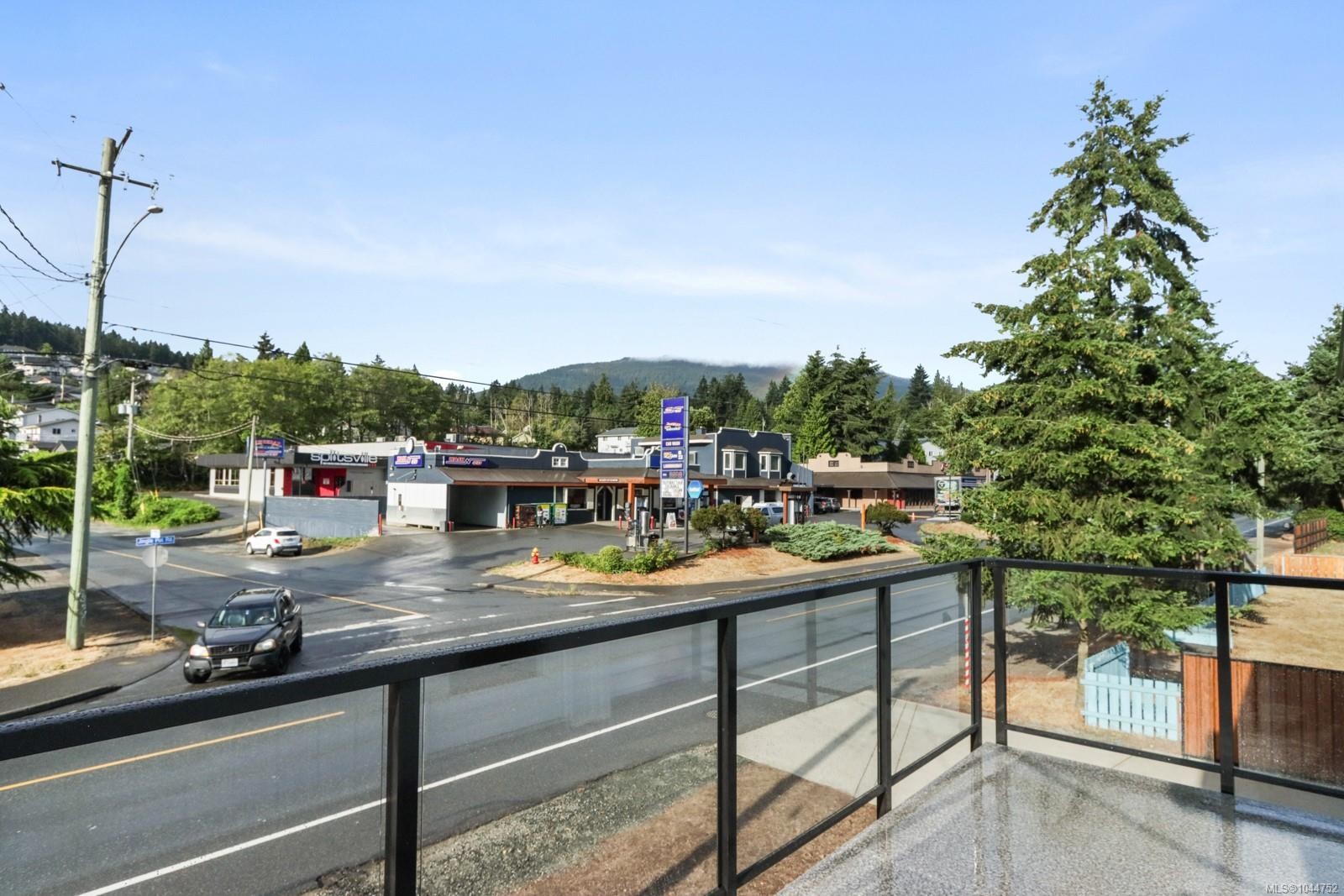 #200-2190 Jingle Pot Rd, Nanaimo, BC
