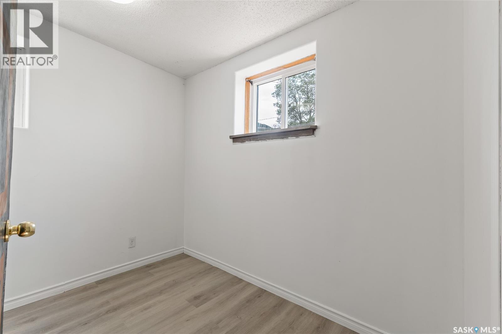 1300 Aberdeen Street, Regina, SK - Indoor Photo Showing Other Room