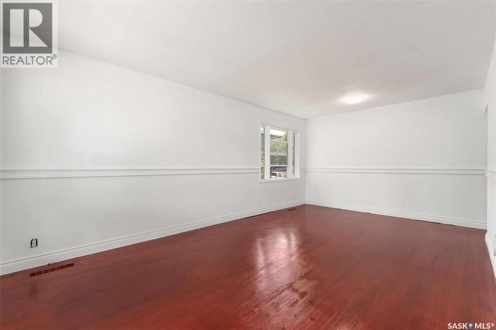 1300 Aberdeen Street, Regina, SK - Indoor Photo Showing Other Room