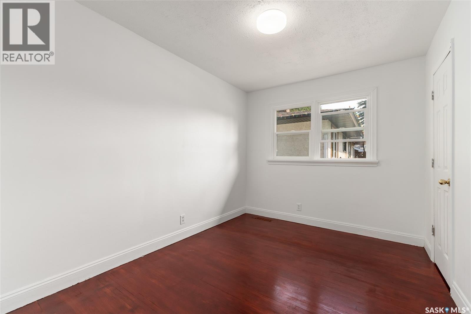 1300 Aberdeen Street, Regina, SK - Indoor Photo Showing Other Room