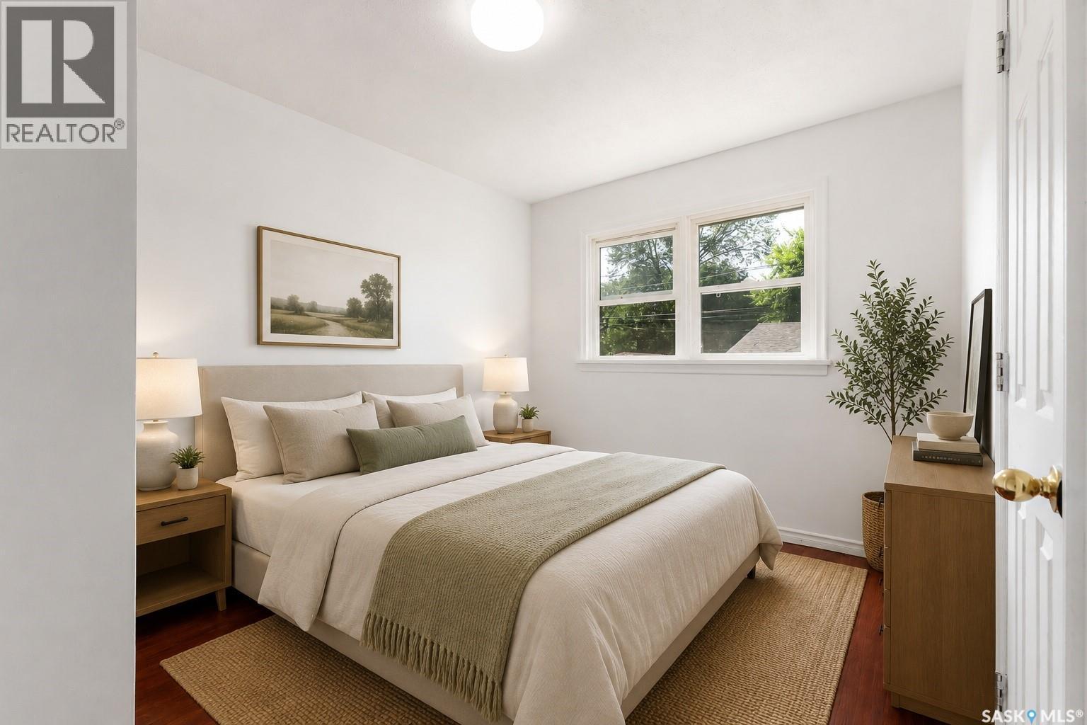 1300 Aberdeen Street, Regina, SK - Indoor Photo Showing Bedroom
