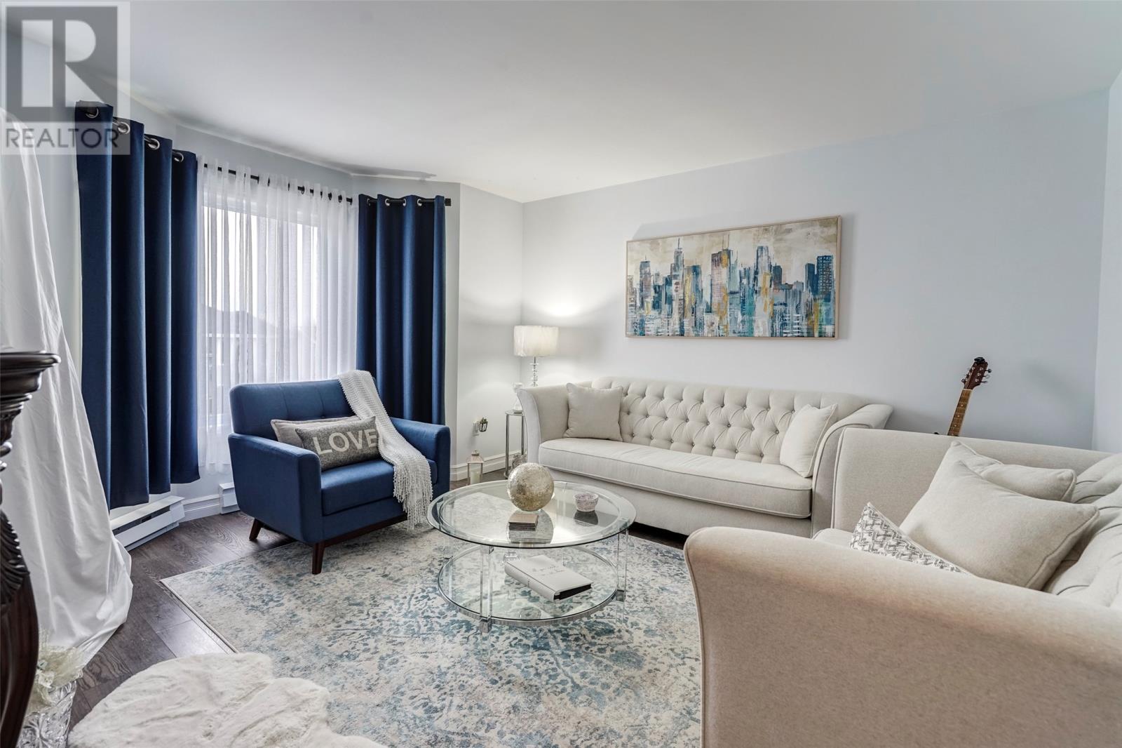 58 Duntara Crescent, St. John'S, NL - Indoor Photo Showing Living Room