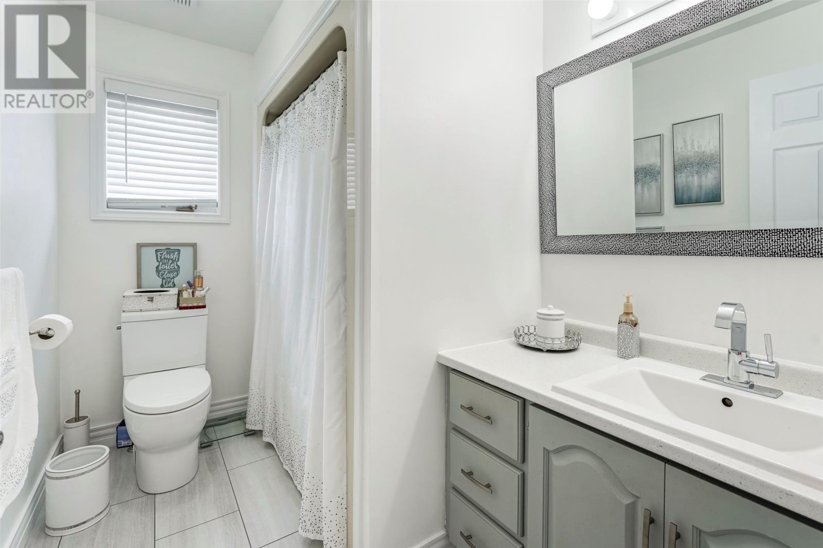 58 Duntara Crescent, St. John'S, NL - Indoor Photo Showing Bathroom