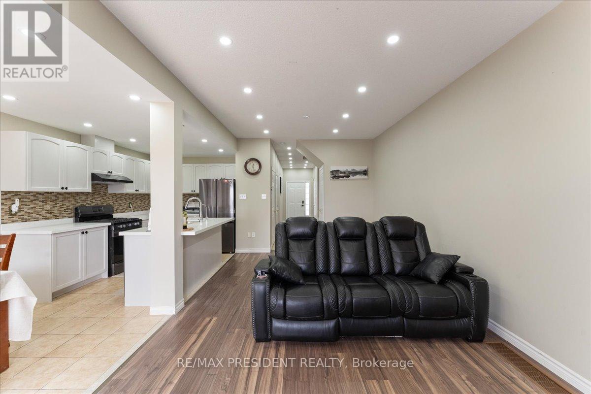 285 Southbrook Drive, Hamilton, ON - Indoor
