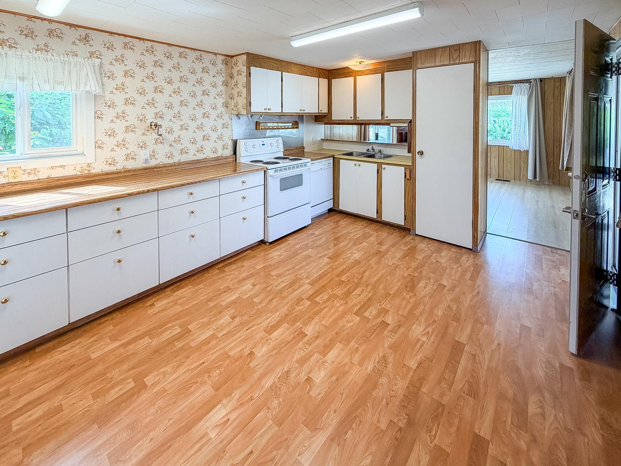 1A-9904 74Th Avenue, Osoyoos, BC