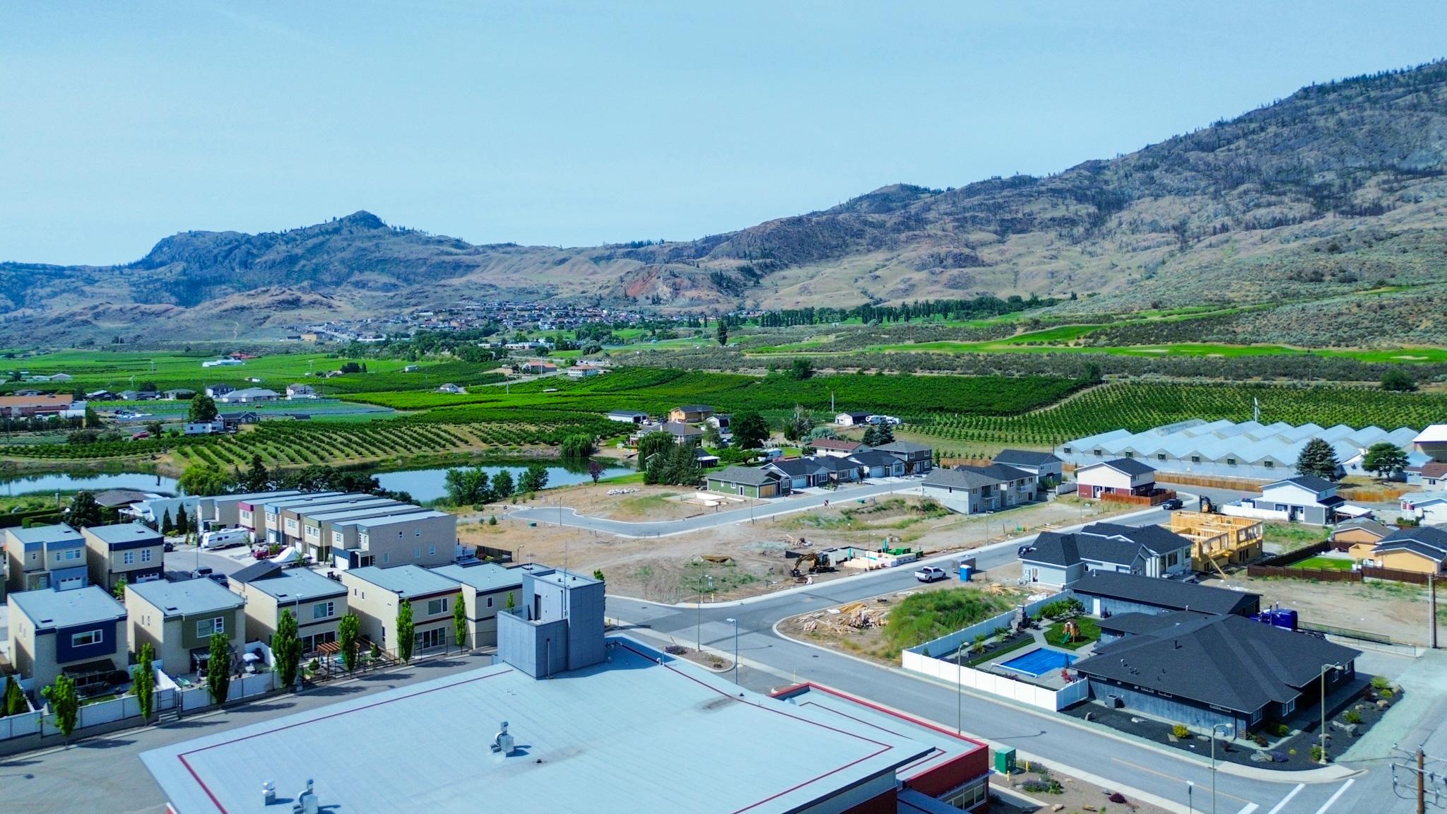 1A-9904 74Th Avenue, Osoyoos, BC